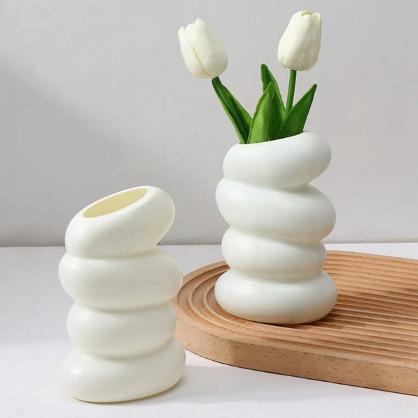 Nordic Spiral White Plastic Vase